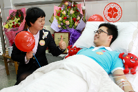 岳新鸿总监鼓励颜淋：“你是最棒的！”