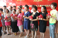 获奖人员合影留念